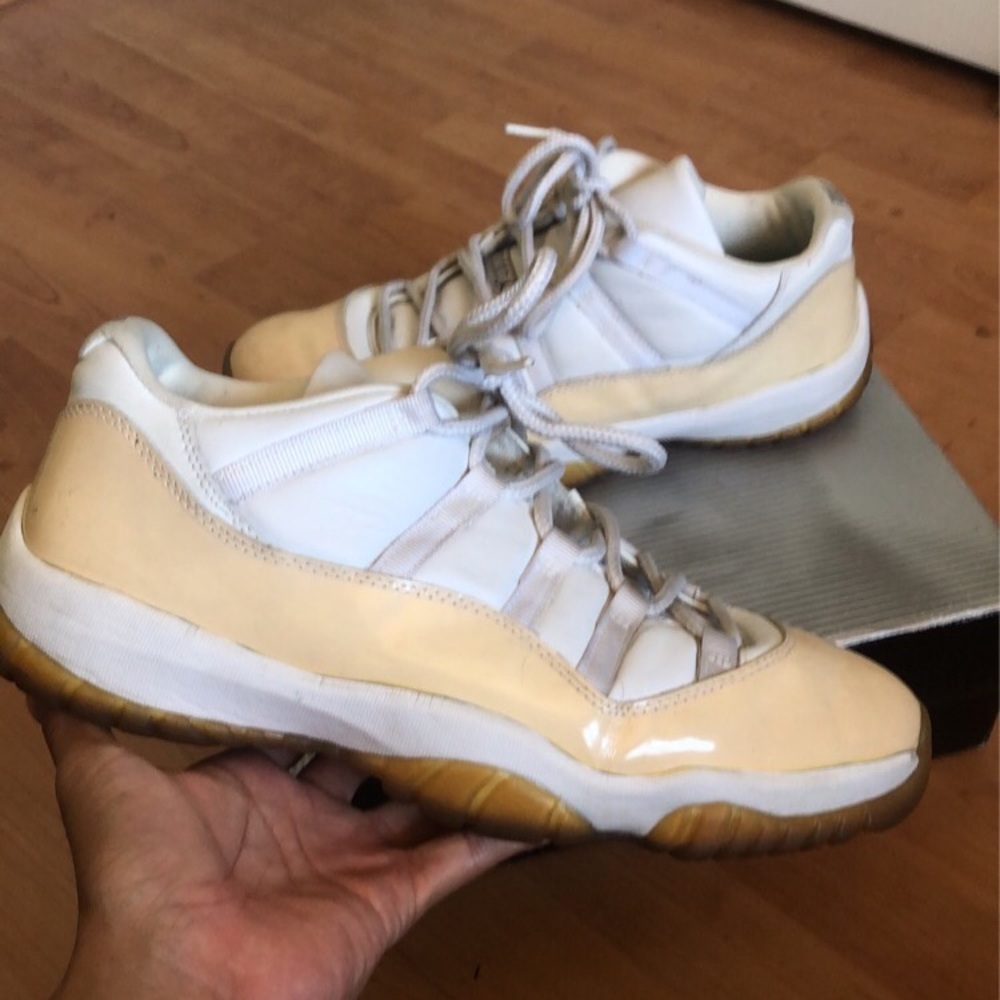 Jordan Retro 11